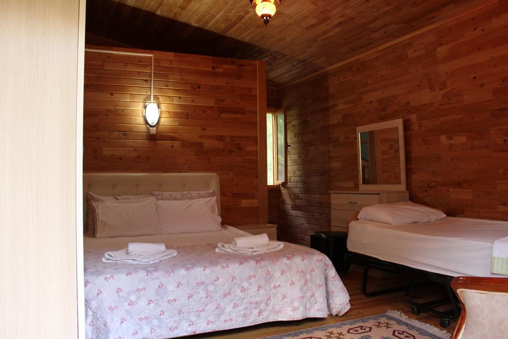 Oran Pansiyon Agac Evler Hotel Çıralı Ngoại thất bức ảnh
